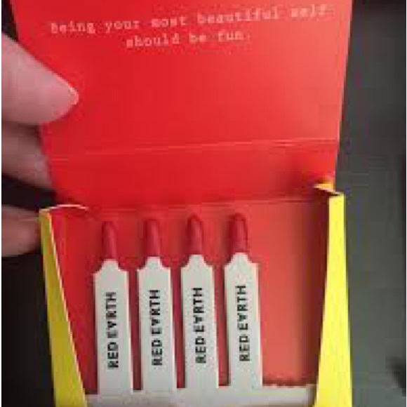 ⚜️Red Earth “Have Fun” Lipstick Matches! NWT! - Picture 4 of 4